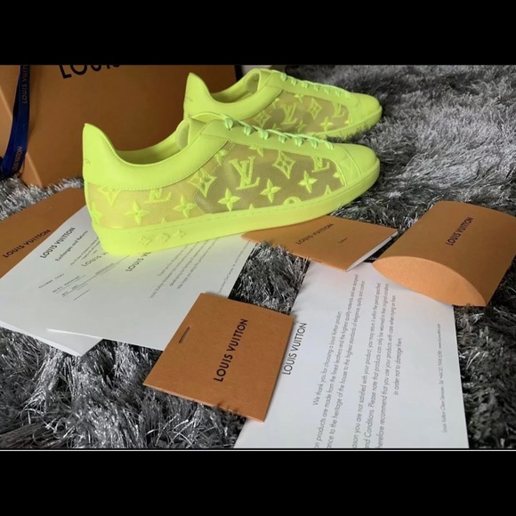 Louis Vuitton Luxembourg Sneaker (100% Authentic) - Picture 6 of 8